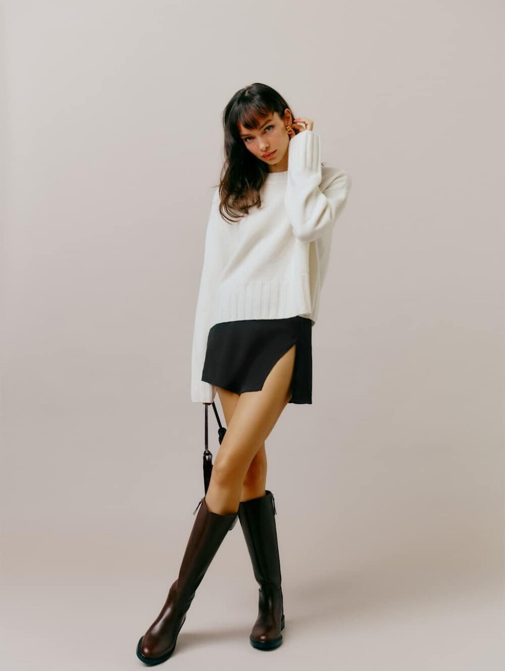 Reformation Black Mini Skirt with Front Slit | Size 6